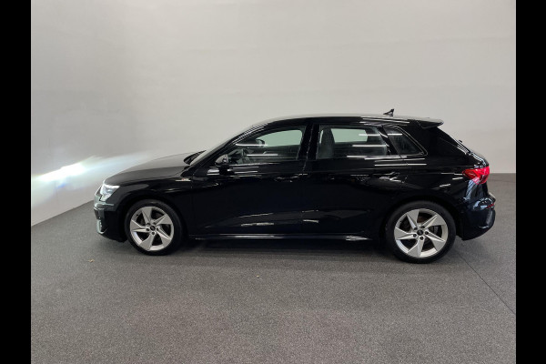 Audi A3 Sportback 30 TFSI S edition Navigatie Apple Carplay / Android Auto Adaptive Cruise Control Parkeersensoren Full Led Virtual Cockpit Climate Control