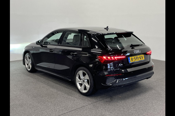 Audi A3 Sportback 30 TFSI S edition Navigatie Apple Carplay / Android Auto Adaptive Cruise Control Parkeersensoren Full Led Virtual Cockpit Climate Control