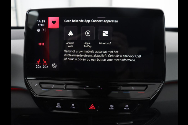 Volkswagen ID.3 First Plus 58 kWh | Stoel & stuurverwarming | Camera | Adaptive cruise | Sfeerverlichting | Carplay | Navigatie | Matrix LED | Parkeerhulp | Sfeerverlichting | Climate control