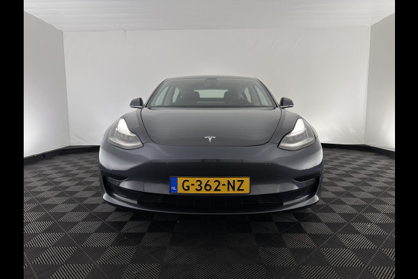 Tesla Model 3 Standard RWD Plus 60 kWh [ 3-Fase ] (INCL-BTW) Aut. *PANO | AUTO-PILOT | LEATHER | KEYLESS | FULL-LED | MEMORY-PACK | TOP-VIEW | DAB | CARPLAY | DIGI-COCKPIT | LANE-ASSIST | COMFORT-SEATS | 18"ALU*