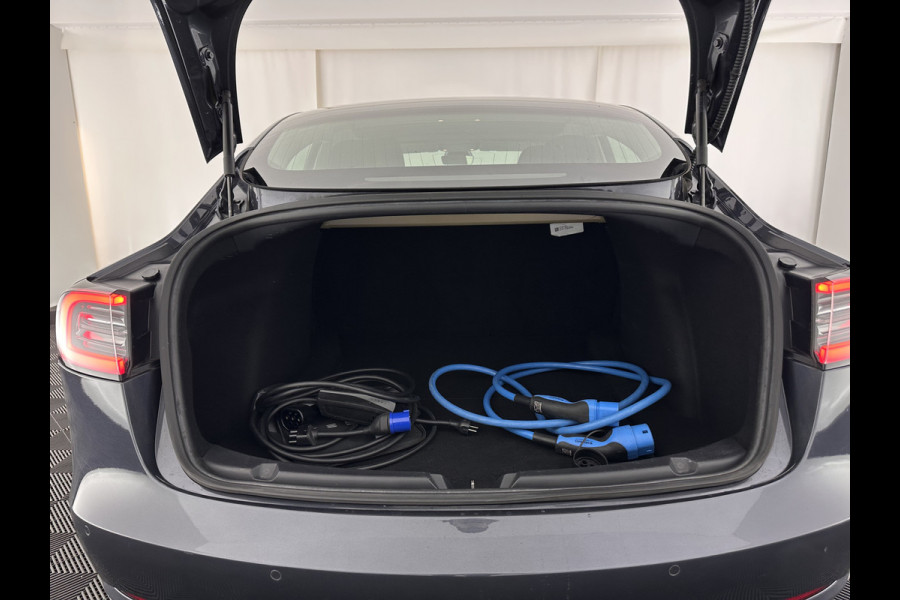 Tesla Model 3 Standard RWD Plus 60 kWh [ 3-Fase ] (INCL-BTW) Aut. *PANO | AUTO-PILOT | LEATHER | KEYLESS | FULL-LED | MEMORY-PACK | TOP-VIEW | DAB | CARPLAY | DIGI-COCKPIT | LANE-ASSIST | COMFORT-SEATS | 18"ALU*