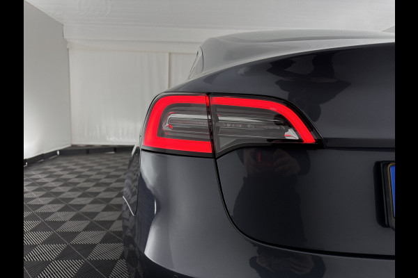 Tesla Model 3 Standard RWD Plus 60 kWh [ 3-Fase ] (INCL-BTW) Aut. *PANO | AUTO-PILOT | LEATHER | KEYLESS | FULL-LED | MEMORY-PACK | TOP-VIEW | DAB | CARPLAY | DIGI-COCKPIT | LANE-ASSIST | COMFORT-SEATS | 18"ALU*