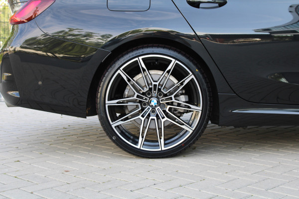 BMW 3 Serie Touring 330i xDrive | FACELIFT | M-SPORT | ACC | SFEER | CARPLAY | STOELVERW