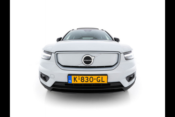 Volvo XC40 Recharge P8 AWD R-Design [ 3-Fase-11kW ] {SOH-89%} (INCL-BTW) *PANO | LEATHER-MICROFIBRE | DIGI-COCKPIT | FULL-LED | NAVI-FULLMAP | ECC | CARPLAY | PDC | KEYLESS | HEATED-SPORTSEATS | BLIS | PRIVACY-GLASS | 20"ALU*
