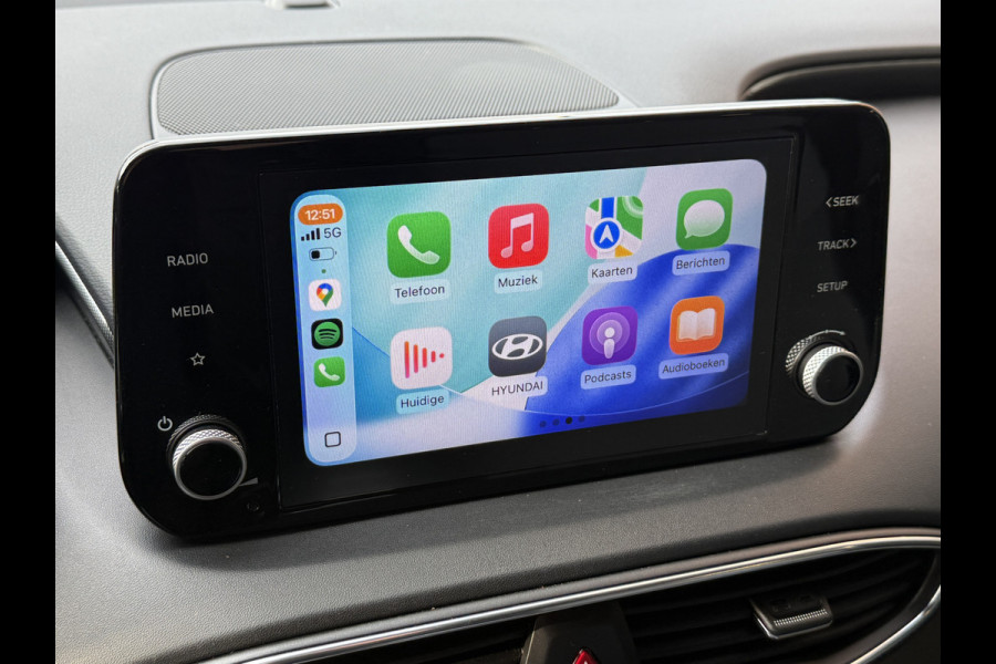 Hyundai Santa Fe 1.6 T-GDI HEV i-Motion | Apple Carplay | Camera | Trekhaak | Stoelverwarming