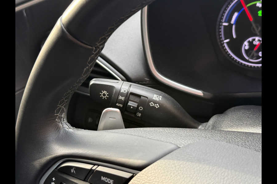 Hyundai Santa Fe 1.6 T-GDI HEV i-Motion | Apple Carplay | Camera | Trekhaak | Stoelverwarming