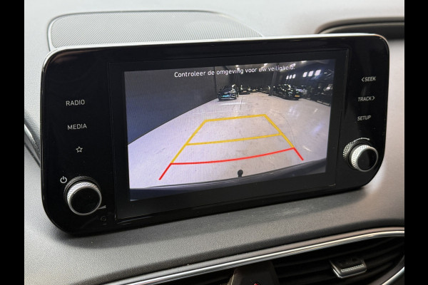 Hyundai Santa Fe 1.6 T-GDI HEV i-Motion | Apple Carplay | Camera | Trekhaak | Stoelverwarming