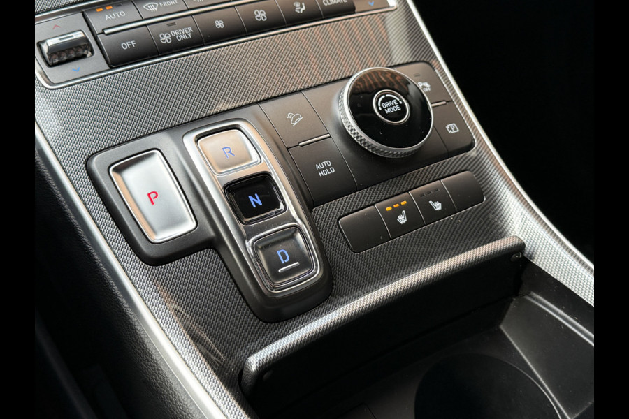 Hyundai Santa Fe 1.6 T-GDI HEV i-Motion | Apple Carplay | Camera | Trekhaak | Stoelverwarming