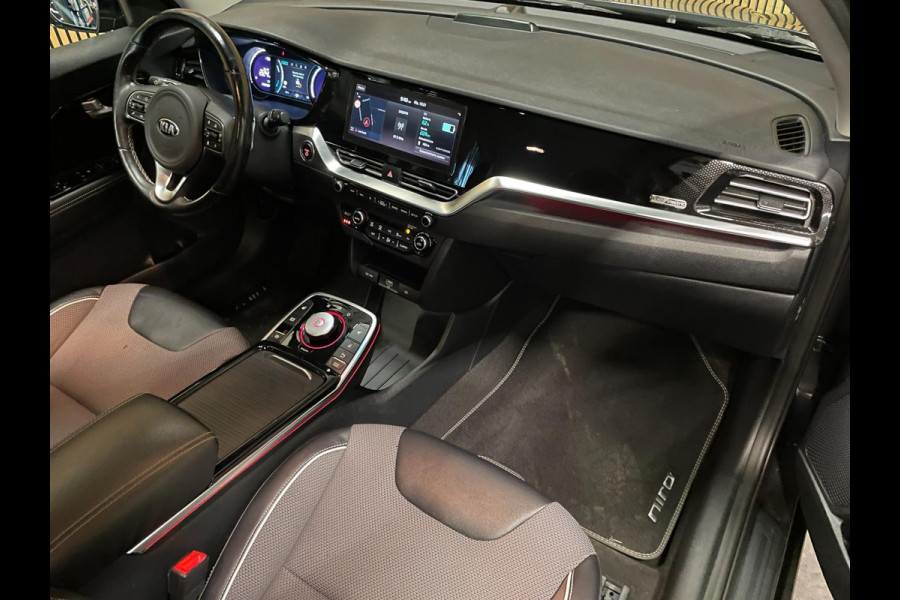 Kia e-Niro DynamicLine 64 kWh|100%SOH|FACELIFT|3-FASE|LEDER|ACC|CARPLAY/ANDROID|CAMERA|STOEL+STUURVERW|IN. BTW|1e EIG|NL-AUTO|NAP|