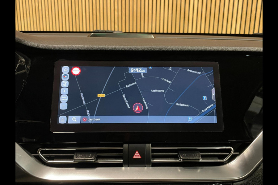 Kia e-Niro DynamicLine 64 kWh|100%SOH|FACELIFT|3-FASE|LEDER|ACC|CARPLAY/ANDROID|CAMERA|STOEL+STUURVERW|IN. BTW|1e EIG|NL-AUTO|NAP|