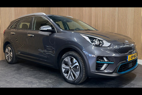 Kia e-Niro DynamicLine 64 kWh|100%SOH|FACELIFT|3-FASE|LEDER|ACC|CARPLAY/ANDROID|CAMERA|STOEL+STUURVERW|IN. BTW|1e EIG|NL-AUTO|NAP|