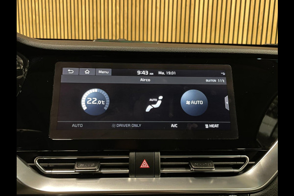 Kia e-Niro DynamicLine 64 kWh|100%SOH|FACELIFT|3-FASE|LEDER|ACC|CARPLAY/ANDROID|CAMERA|STOEL+STUURVERW|IN. BTW|1e EIG|NL-AUTO|NAP|