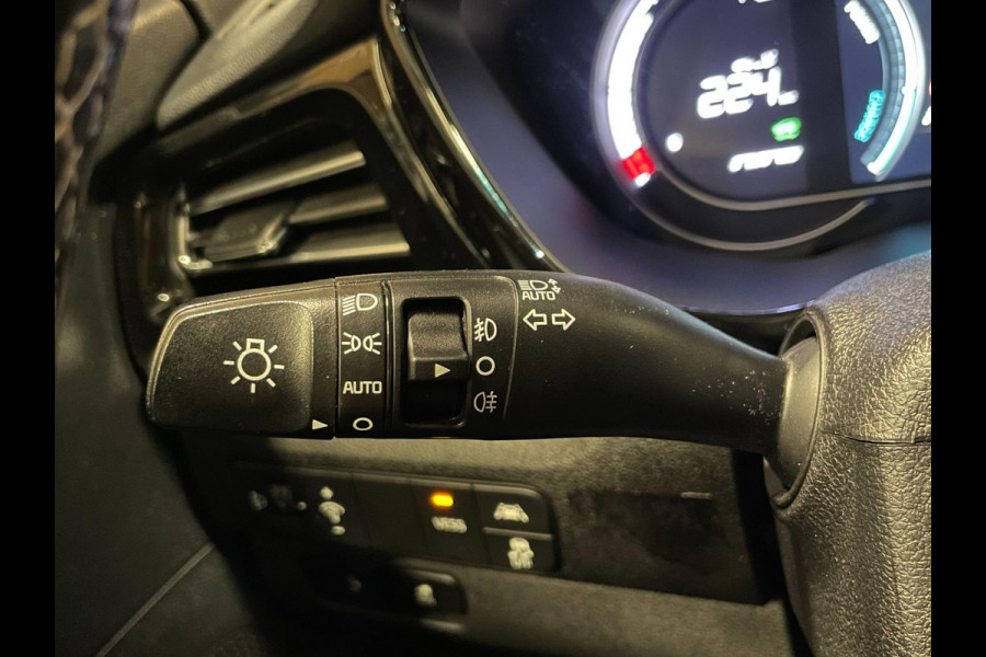 Kia e-Niro DynamicLine 64 kWh|100%SOH|FACELIFT|3-FASE|LEDER|ACC|CARPLAY/ANDROID|CAMERA|STOEL+STUURVERW|IN. BTW|1e EIG|NL-AUTO|NAP|
