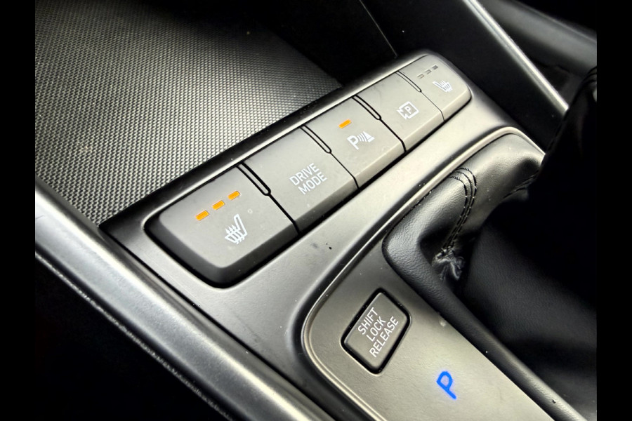 Hyundai i20 1.0 T-GDI Premium Sky Schuif-Kanteldak, Camera, Carplay