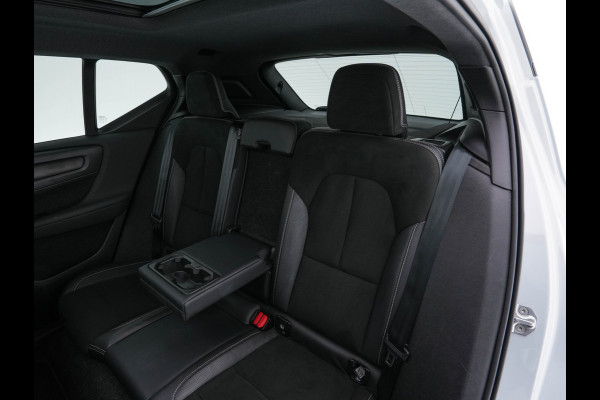 Volvo XC40 Recharge P8 AWD R-Design [ 3-Fase-11kW ] {SOH-89%} (INCL-BTW) *PANO | LEATHER-MICROFIBRE | DIGI-COCKPIT | FULL-LED | NAVI-FULLMAP | ECC | CARPLAY | PDC | KEYLESS | HEATED-SPORTSEATS | BLIS | PRIVACY-GLASS | 20"ALU*