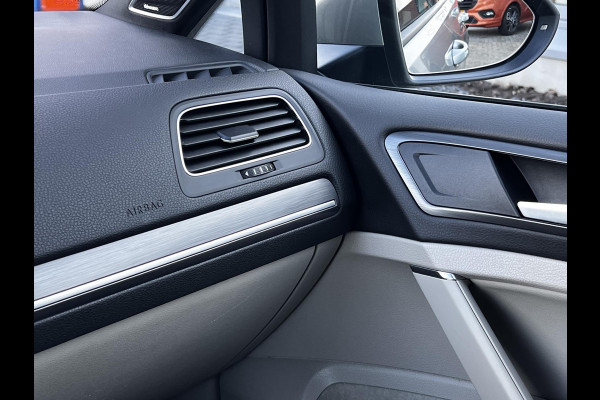 Volkswagen e-Golf e-Golf Verwarmde voorstoelen | Lederen bekleding | Achteruitrijcamera | Warmtepomp