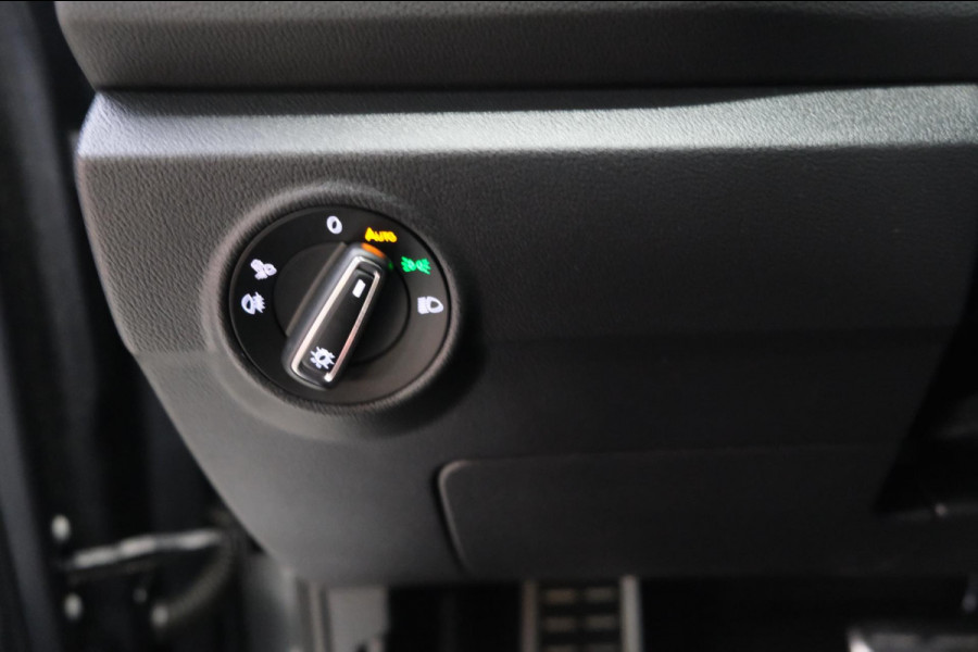 Volkswagen T-Roc 1.5 TSI 2x R-Line Business+ - Airco, Cruise, PDC, Camera, Carplay.