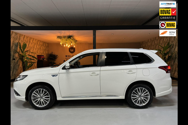 Mitsubishi Outlander 2.4 PHEV Intense Garantie Camera Navi StoelVW LED Cruise Clima Rijklaar