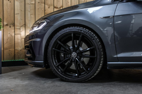 Volkswagen Golf 2.0 TSI 4Motion R *Pano*Dynaudio*DCC*Keyless*