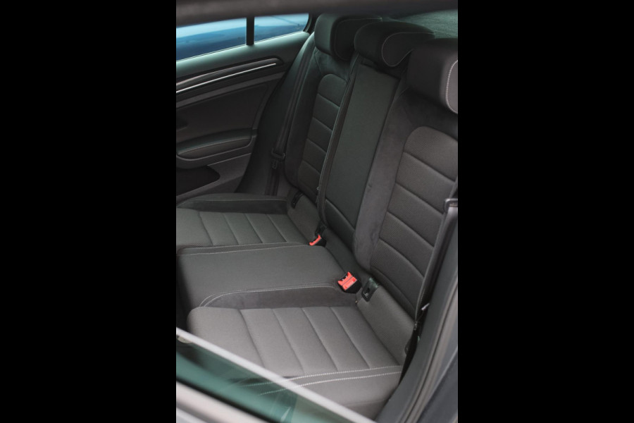 Volkswagen Golf 2.0 TSI 4Motion R *Pano*Dynaudio*DCC*Keyless*