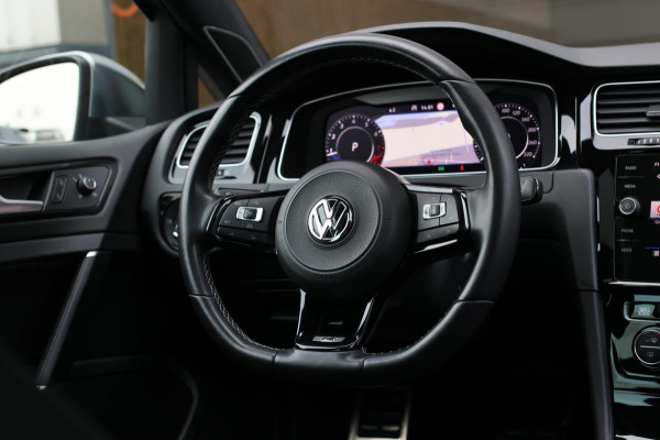 Volkswagen Golf 2.0 TSI 4Motion R *Pano*Dynaudio*DCC*Keyless*