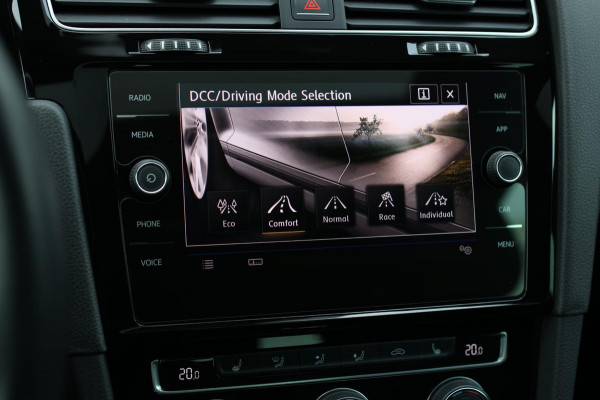 Volkswagen Golf 2.0 TSI 4Motion R *Pano*Dynaudio*DCC*Keyless*