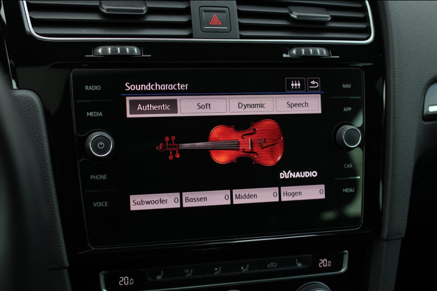 Volkswagen Golf 2.0 TSI 4Motion R *Pano*Dynaudio*DCC*Keyless*