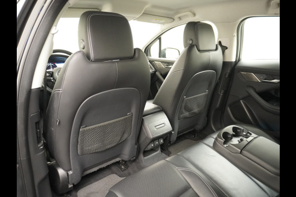 Jaguar I-PACE EV400pk SE 90kWh AWD Leer+Elektr. Meridian®-Audio Apple Carplay Android Auto Navi Led-v+a Ecc Camera Cruise Control Keyless Pdc Lmv Led Bordherkenning Elektrische-Achterklep koplampreiniging Lane-Assist App-Connect ECT Voorverwarming/koeling WiFi DigiDash DAB 4WD 1e Eigenaar Origineel Nederlandse Auto € 90.000 nieuw!