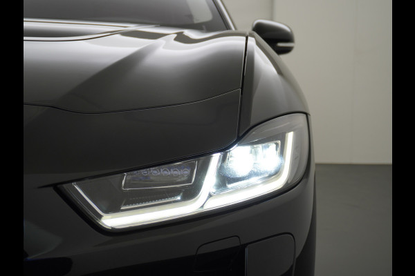 Jaguar I-PACE EV400pk SE 90kWh AWD Leer+Elektr. Meridian®-Audio Apple Carplay Android Auto Navi Led-v+a Ecc Camera Cruise Control Keyless Pdc Lmv Led Bordherkenning Elektrische-Achterklep koplampreiniging Lane-Assist App-Connect ECT Voorverwarming/koeling WiFi DigiDash DAB 4WD 1e Eigenaar Origineel Nederlandse Auto € 90.000 nieuw!