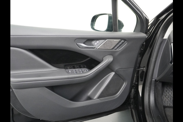 Jaguar I-PACE EV400pk SE 90kWh AWD Leer+Elektr. Meridian®-Audio Apple Carplay Android Auto Navi Led-v+a Ecc Camera Cruise Control Keyless Pdc Lmv Led Bordherkenning Elektrische-Achterklep koplampreiniging Lane-Assist App-Connect ECT Voorverwarming/koeling WiFi DigiDash DAB 4WD 1e Eigenaar Origineel Nederlandse Auto € 90.000 nieuw!