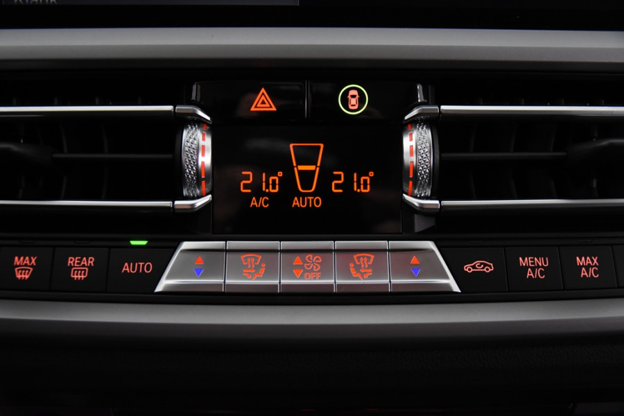 BMW 3-serie 330e Touring *1ste Eigenaar*Leer*Navigatie*