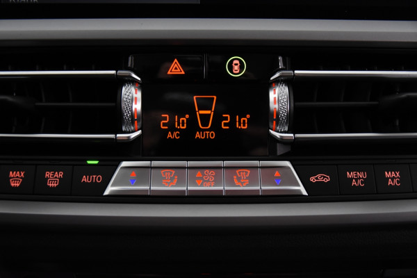 BMW 3-serie 330e Touring *1ste Eigenaar*Leer*Navigatie*