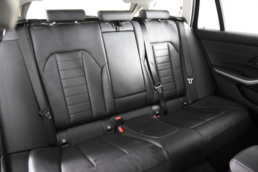 BMW 3-serie 330e Touring *1ste Eigenaar*Leer*Navigatie*