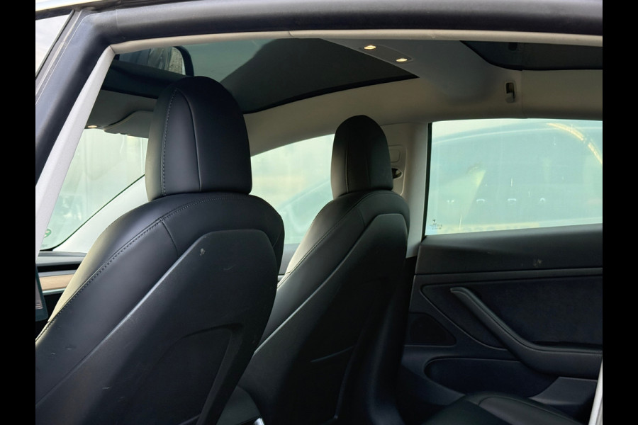 Tesla Model 3 Standard RWD Plus 60 kWh 90% SOH Autopilot 19 Inch