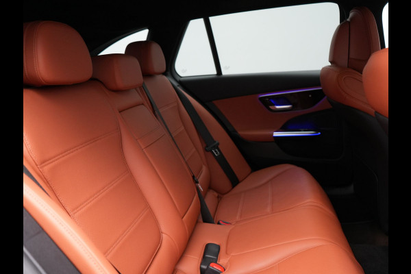 Mercedes-Benz C-Klasse Estate 300 e Avantgarde Plug In Hybrid 313pk Dealer O.H PHEV | Panodak | Adaptive Cruise | 360 Camera | Digital Light | Lederen Sportstoelen Verwarmd | Keyless | Navigatie | Virtual | DAB+ | 18" L.M |