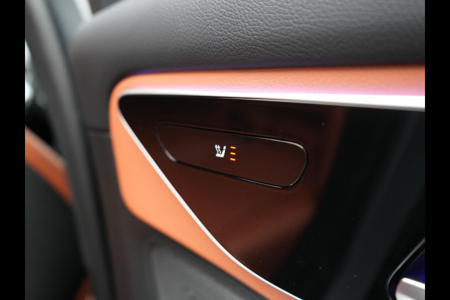 Mercedes-Benz C-Klasse Estate 300 e Avantgarde Plug In Hybrid 313pk Dealer O.H PHEV | Panodak | Adaptive Cruise | 360 Camera | Digital Light | Lederen Sportstoelen Verwarmd | Keyless | Navigatie | Virtual | DAB+ | 18" L.M |