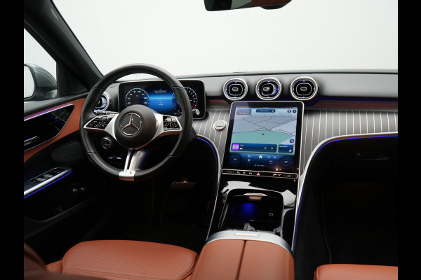 Mercedes-Benz C-Klasse Estate 300 e Avantgarde Plug In Hybrid 313pk Dealer O.H PHEV | Panodak | Adaptive Cruise | 360 Camera | Digital Light | Lederen Sportstoelen Verwarmd | Keyless | Navigatie | Virtual | DAB+ | 18" L.M |
