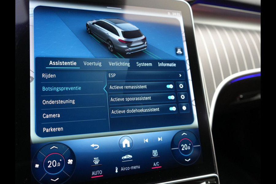Mercedes-Benz C-Klasse Estate 300 e Avantgarde Plug In Hybrid 313pk Dealer O.H PHEV | Panodak | Adaptive Cruise | 360 Camera | Digital Light | Lederen Sportstoelen Verwarmd | Keyless | Navigatie | Virtual | DAB+ | 18" L.M |