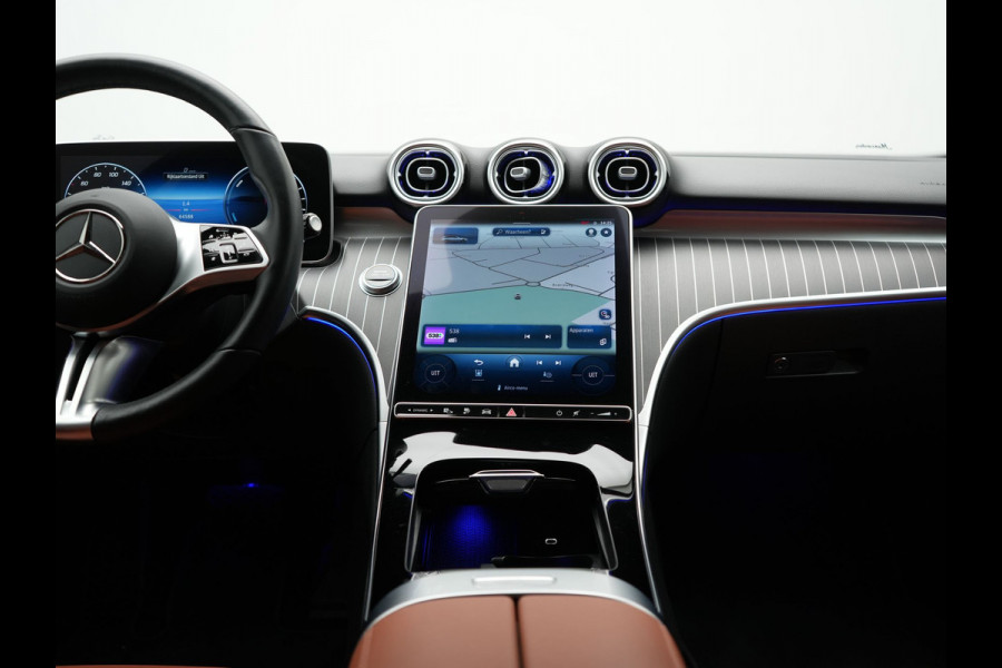 Mercedes-Benz C-Klasse Estate 300 e Avantgarde Plug In Hybrid 313pk Dealer O.H PHEV | Panodak | Adaptive Cruise | 360 Camera | Digital Light | Lederen Sportstoelen Verwarmd | Keyless | Navigatie | Virtual | DAB+ | 18" L.M |