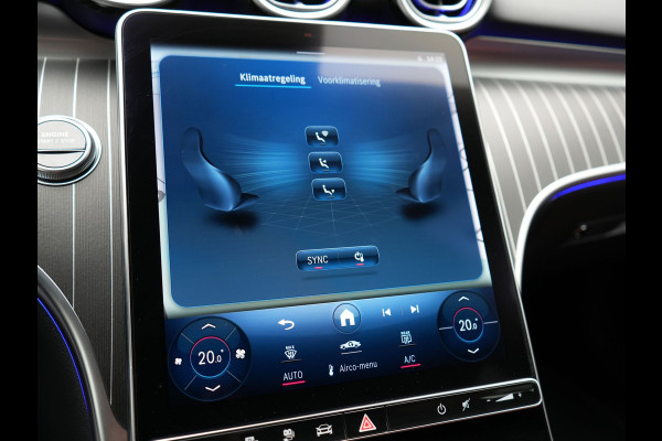 Mercedes-Benz C-Klasse Estate 300 e Avantgarde Plug In Hybrid 313pk Dealer O.H PHEV | Panodak | Adaptive Cruise | 360 Camera | Digital Light | Lederen Sportstoelen Verwarmd | Keyless | Navigatie | Virtual | DAB+ | 18" L.M |