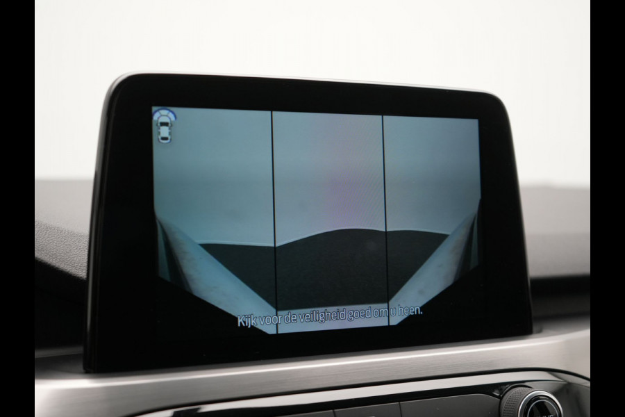 Ford Kuga 2.5 Titanium Plug In Hybrid 225pk PHEV | Adaptive Cruise | 360 Camera | Voorstoelen Verwarmd | Keyless | Blis | Virtual | Navigatie | DAB |