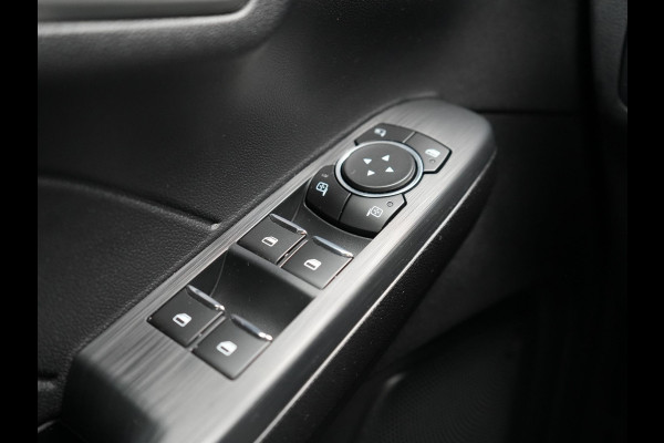 Ford Kuga 2.5 Titanium Plug In Hybrid 225pk PHEV | Adaptive Cruise | 360 Camera | Voorstoelen Verwarmd | Keyless | Blis | Virtual | Navigatie | DAB |