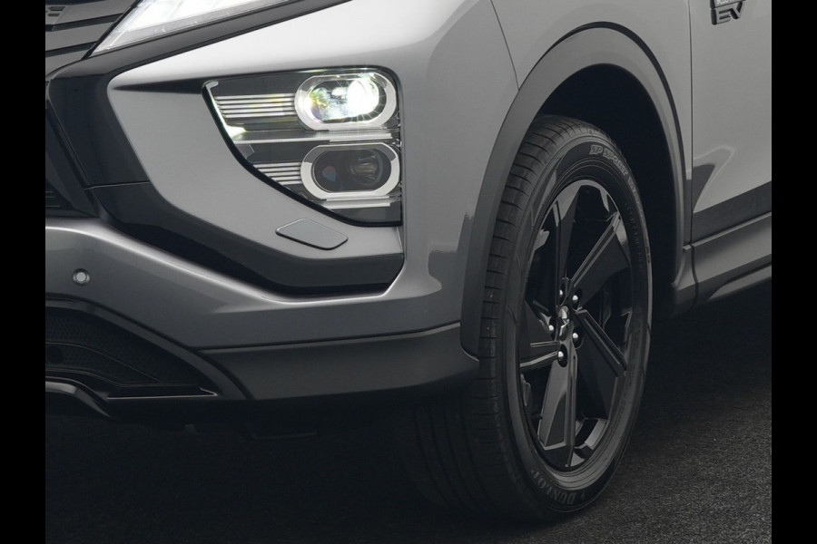 Mitsubishi Eclipse Cross 2.4 Black Edition Plug In Hybrid 188pk Dealer O.H. PHEV | Adaptive Cruise | 360 Camera | Alcantara Sportstoelen & Stuur Verwarmd | Keyless | Navi Via TomTom | Blis | Apple Carplay | DAB |