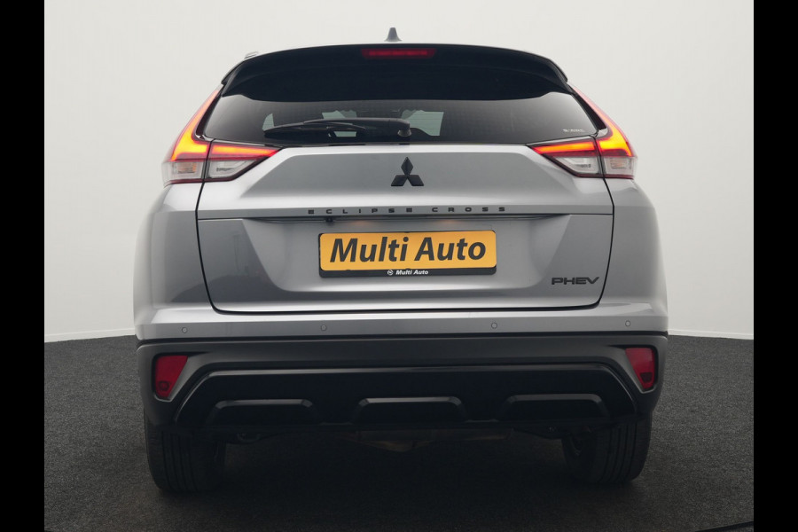 Mitsubishi Eclipse Cross 2.4 Black Edition Plug In Hybrid 188pk Dealer O.H. PHEV | Adaptive Cruise | 360 Camera | Alcantara Sportstoelen & Stuur Verwarmd | Keyless | Navi Via TomTom | Blis | Apple Carplay | DAB |