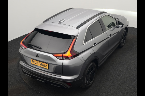 Mitsubishi Eclipse Cross 2.4 Black Edition Plug In Hybrid 188pk Dealer O.H. PHEV | Adaptive Cruise | 360 Camera | Alcantara Sportstoelen & Stuur Verwarmd | Keyless | Navi Via TomTom | Blis | Apple Carplay | DAB |