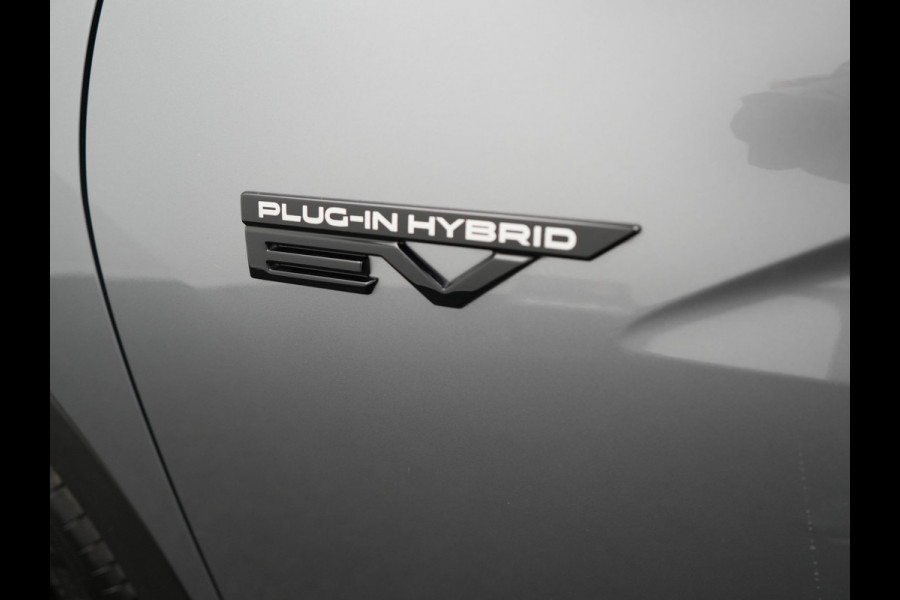 Mitsubishi Eclipse Cross 2.4 Black Edition Plug In Hybrid 188pk Dealer O.H. PHEV | Adaptive Cruise | 360 Camera | Alcantara Sportstoelen & Stuur Verwarmd | Keyless | Navi Via TomTom | Blis | Apple Carplay | DAB |