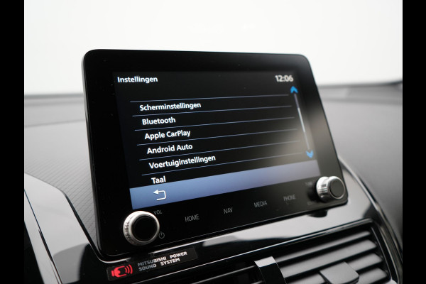 Mitsubishi Eclipse Cross 2.4 Black Edition Plug In Hybrid 188pk Dealer O.H. PHEV | Adaptive Cruise | 360 Camera | Alcantara Sportstoelen & Stuur Verwarmd | Keyless | Navi Via TomTom | Blis | Apple Carplay | DAB |