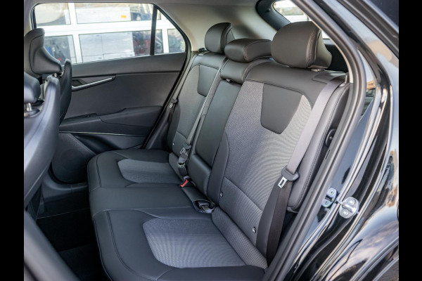 Kia Niro 1.6 GDi Hybrid DynamicLine | Uit voorraad leverbaar | Climate | Cruise | Camera