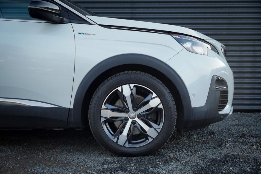 Peugeot 3008 1.6 HYbrid4 300 Première Pack Avantage GT / Pano / Stoelverwarming / Leder / Massage