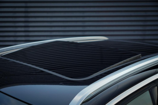 Peugeot 3008 1.6 HYbrid4 300 Première Pack Avantage GT / Pano / Stoelverwarming / Leder / Massage